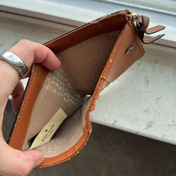 Kate Spade Brown Women’s Wallet - Picture 4 of 6
